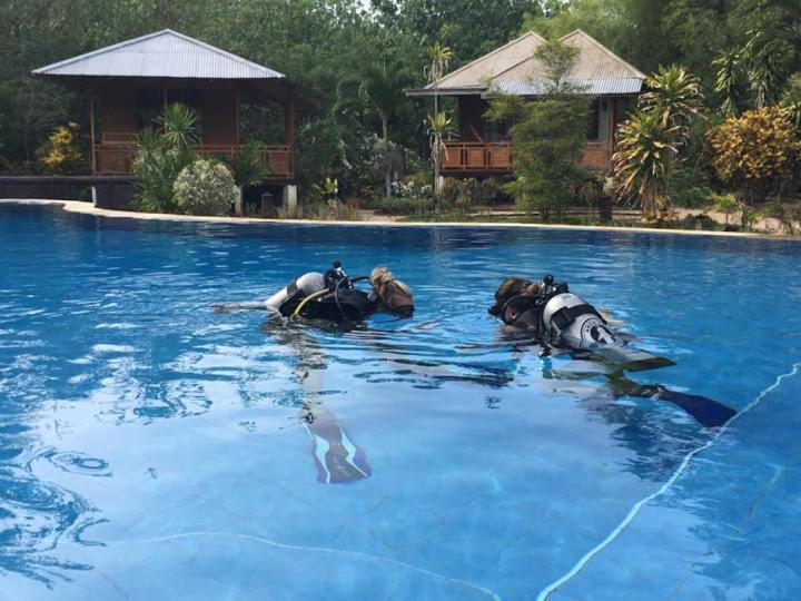 Two Fish Resort بوناكن المظهر الخارجي الصورة